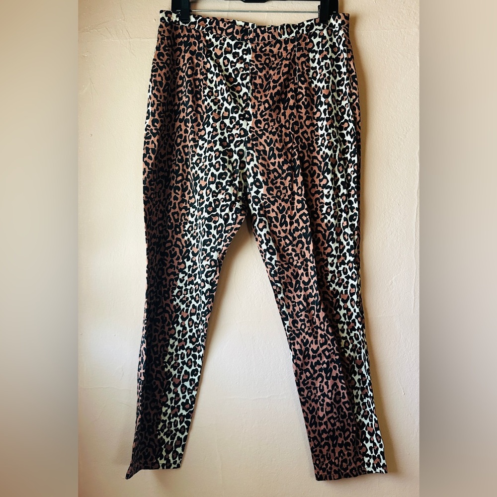 Original Deadly Dames Leopard Cigarette Pants